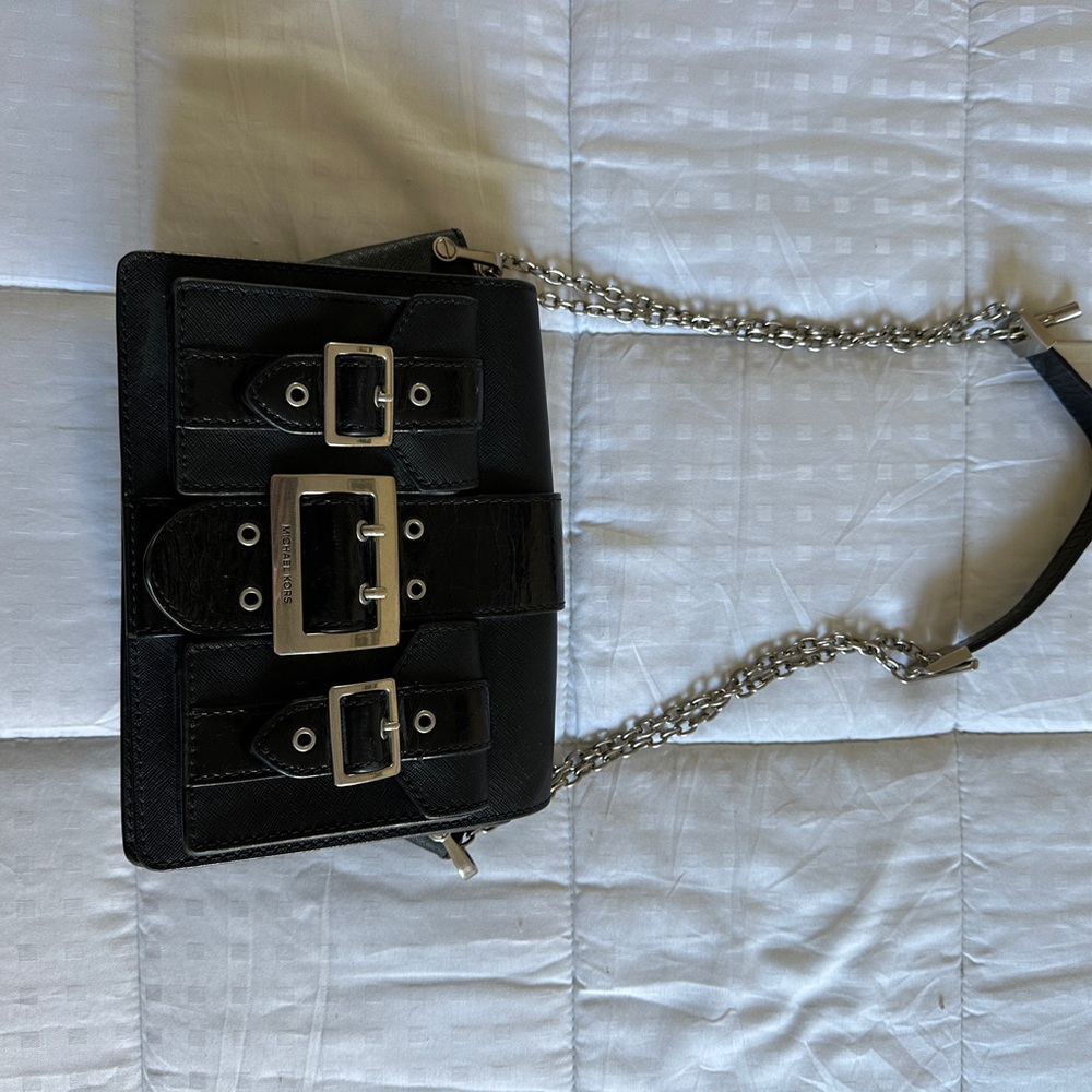 Michael Kors Black Buckle Leather Chain Bag - Picture 3 of 9